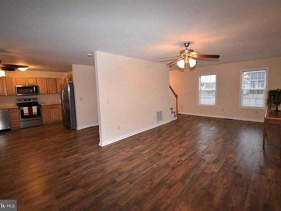 4th image of 126 Nina Ln