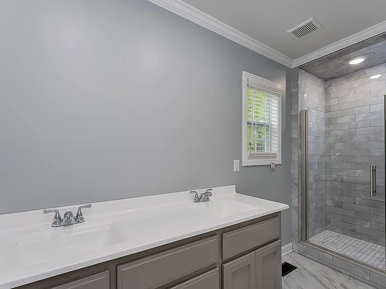 3707 Hewlett Dr — Photo 11
