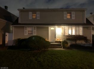 23 S Robert St, Sewaren, NJ