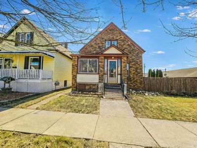 555 Chestnut St, Wyandotte, MI, 48192