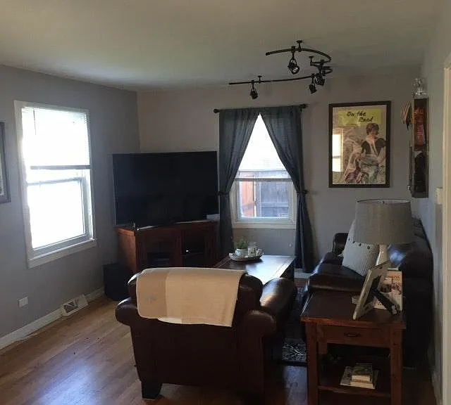 1885 W 49th Ave — Photo 16