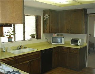 4th image of 176 Eureka Dr
