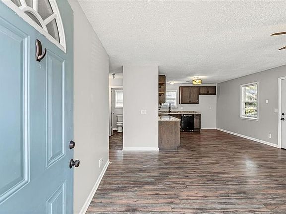 2nd image of 648 Johnson Rd SE