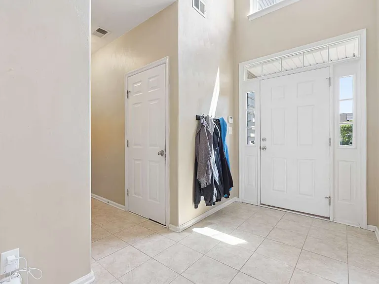 8183 Gentil Ct — Photo 3