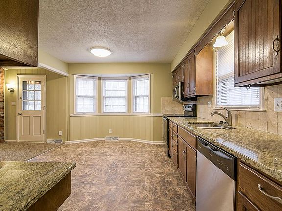 2nd image of 12722 Manchester Ave #12722
