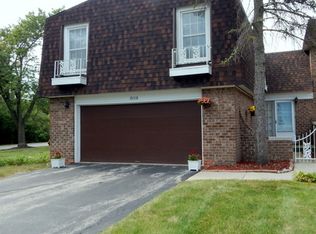 1S316 Ardmore Ave, Villa Park, IL 60181