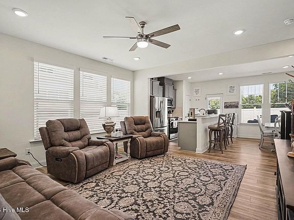 2nd image of 301 Whitley Ridge Drive