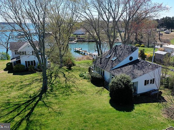 4th image of 40003 Tippit Rd