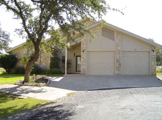 32 Par View Dr, Wimberley, TX 78676