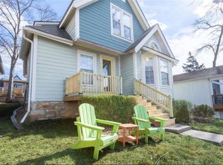 3629 State Line Rd, Kansas City, MO 64111