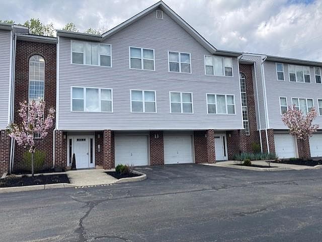 1st image of 105 Deer Ct Drive