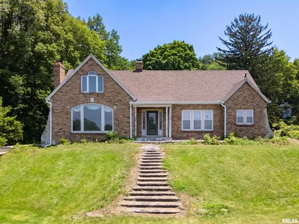 1426 N Main St, East Peoria, IL 61611