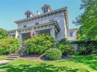 35 Kay St APT D, Newport, RI 02840