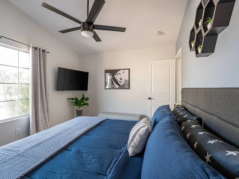 Buckskin Cir — Photo 15