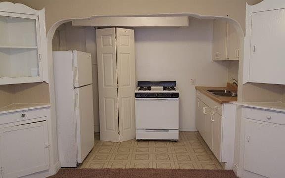 4th image of 2528 NW 12th St APT 2