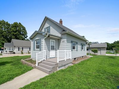 412 S 1st Ave, Sioux Falls, SD, 57005