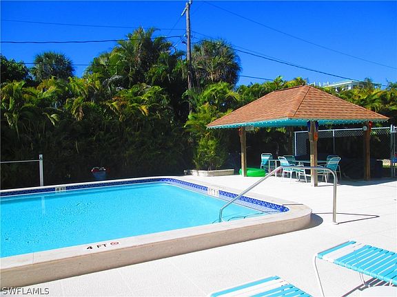 3rd image of 6100 Estero Blvd SW #5C