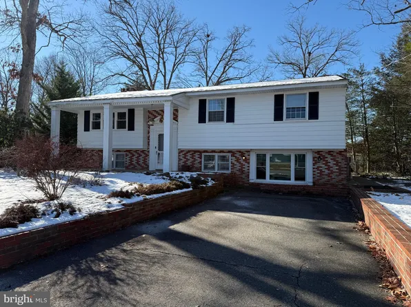 19 Porreca Dr, Millville, NJ 08332