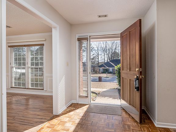 3rd image of 3704 Dearing Downs Dr