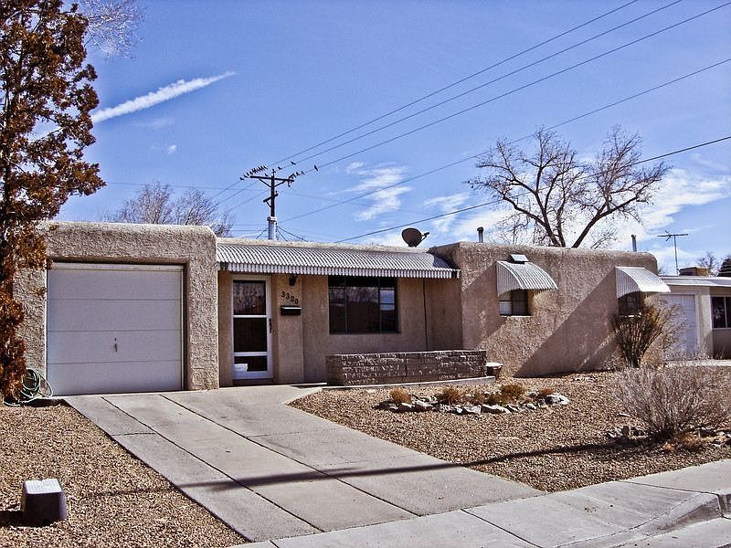 1st image of 3320 Cardenas Dr NE