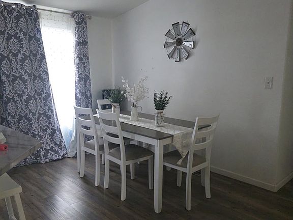 4th image of 1123 E Bienestar Ln
