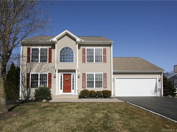 77 Hidden Pines Circle, Meriden, CT 06451
