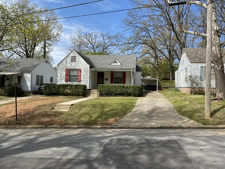 212 Walnut St — Photo 9