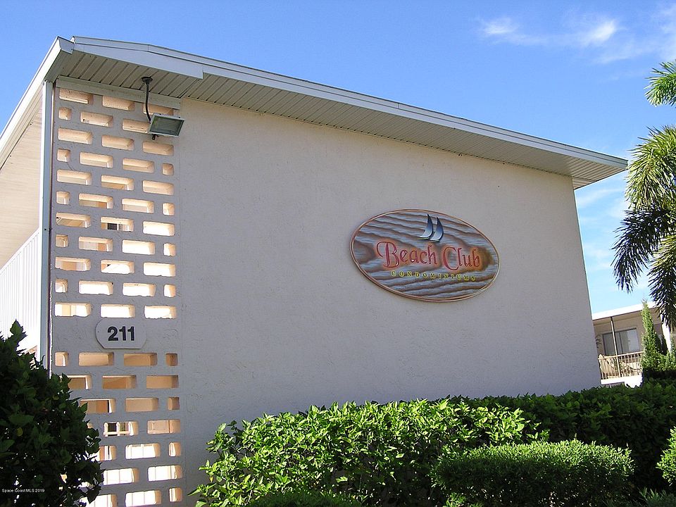 1st image of 211 Circle Dr APT 2