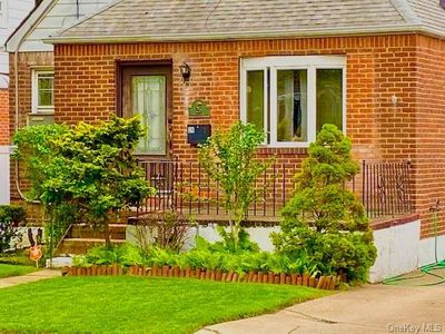 26 Dewitt St, Valley Stream, NY, 11580