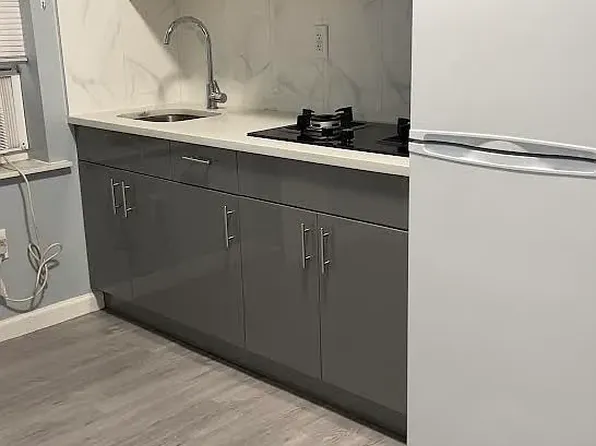 69 Chrystie St APT 4D, New York, NY 10002