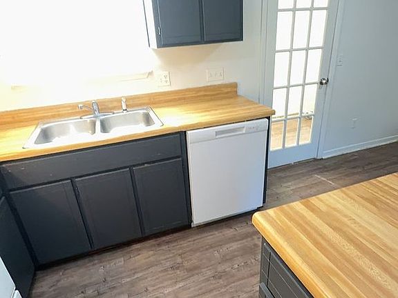 2nd image of 5138 Lance St APT A