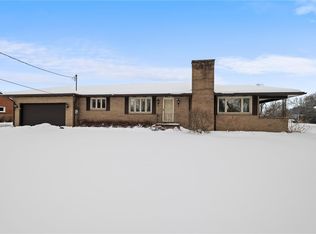 894 State Route 356, Leechburg, PA 15656