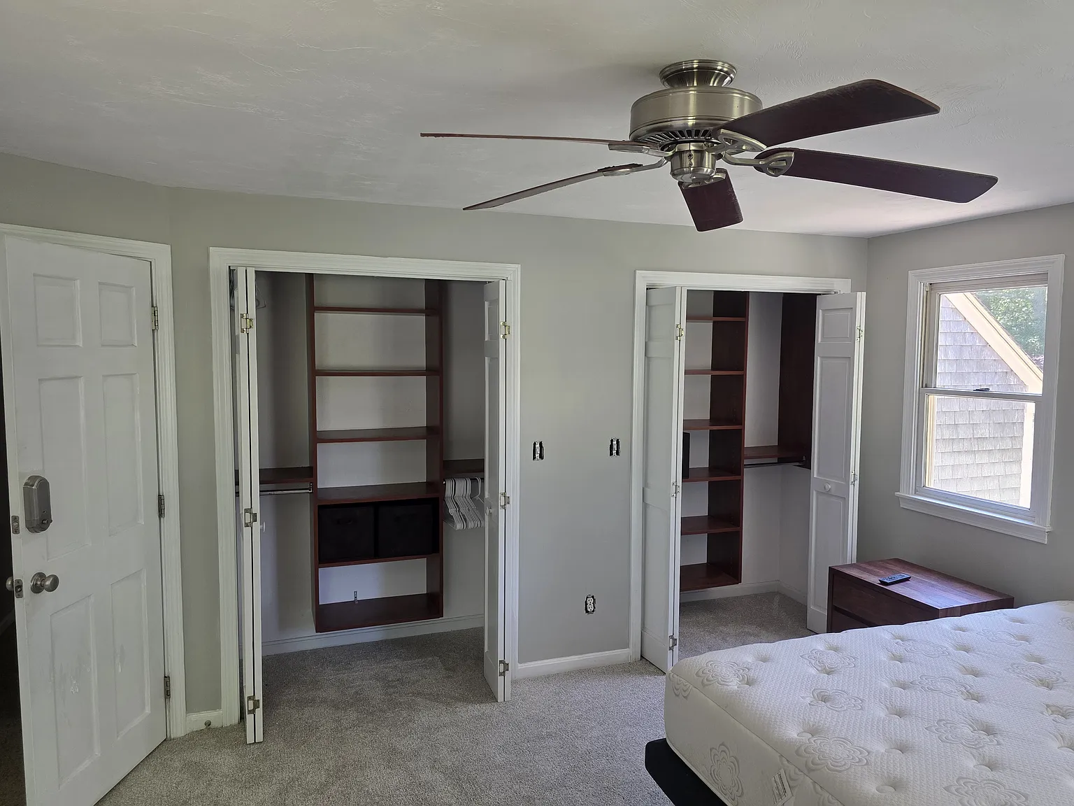 3 bed, 2900 sqft, $3,700 — Photo 3