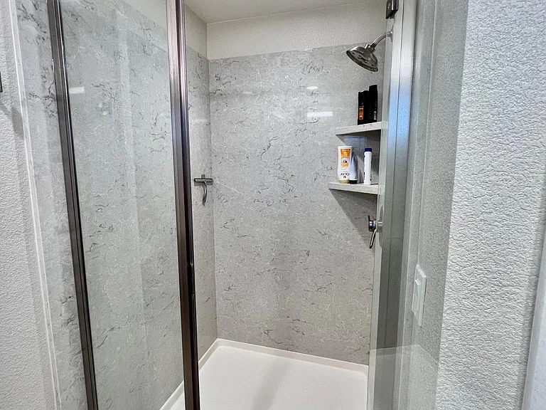 319 Basswood Cmn #11 — Photo 23