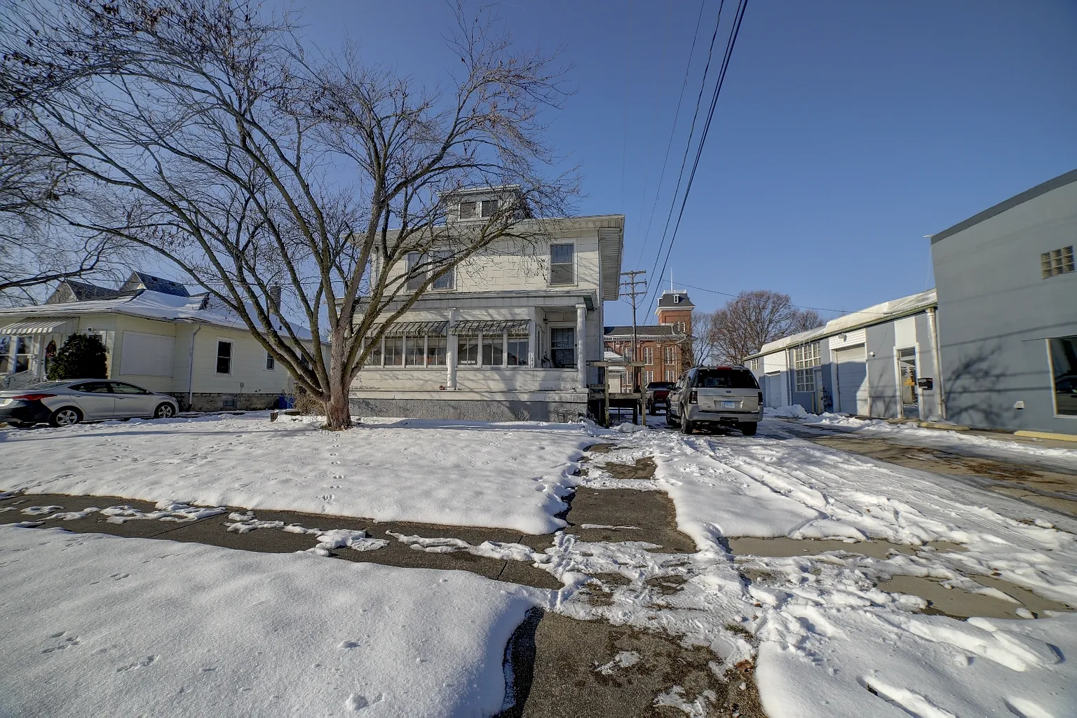 215 S 3rd St photo 1