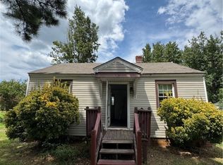 5400 Calvert Dr, Richmond, VA 23224