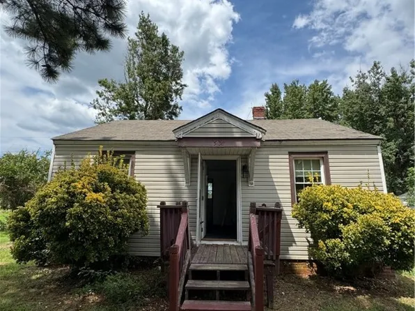 5400 Calvert Dr, Richmond, VA 23224