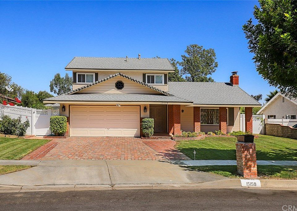 1st image of 15159 Ashwood Ln