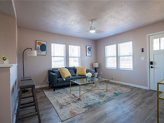 5th image of 806 Powell St