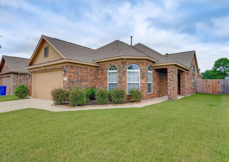 1st image of 5223 El Tigre Ln