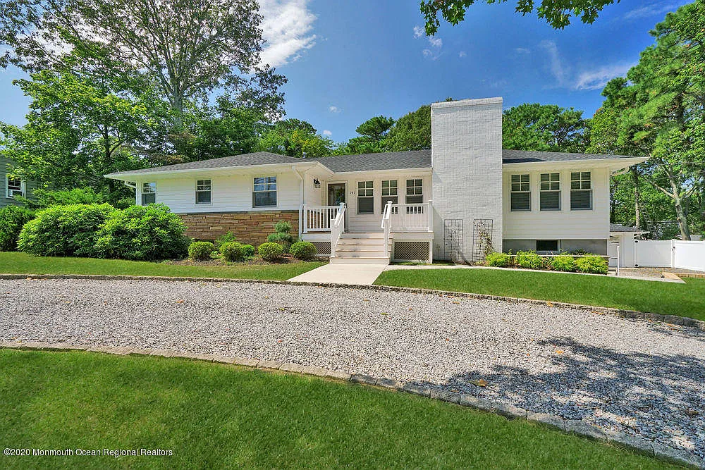 141 W End Ave photo 1