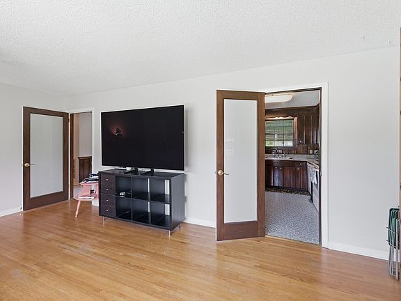 5th image of 486 Rural Hill Rd