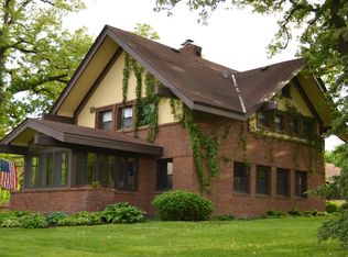 446 Main St S, Hutchinson, MN 55350