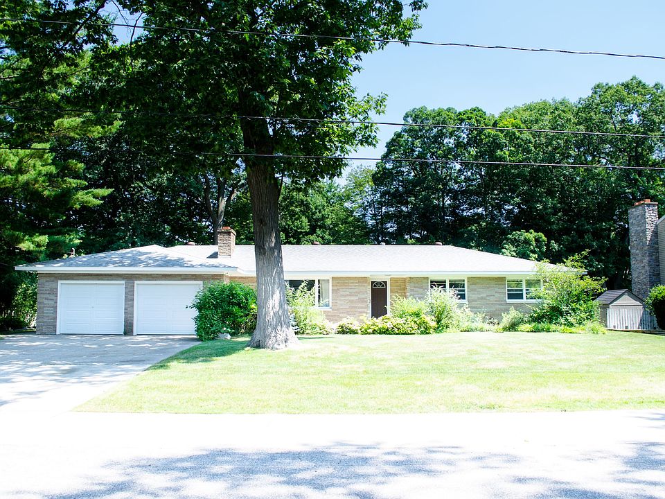 3908 Applewood Ln, Norton Shores, MI 49441 | Zillow 3908 Applewood Ln, Norton Shores, MI 49441 | Zillow