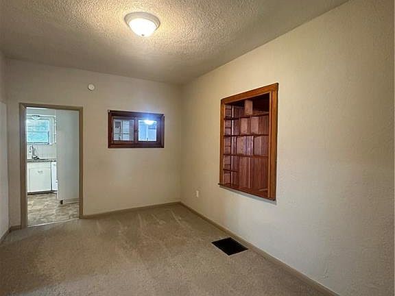 5th image of 1431 N 27th St
