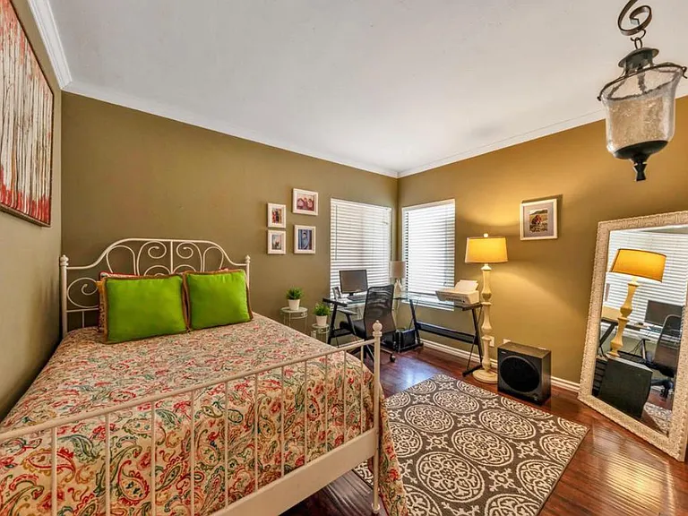5609 E Greenway Cir — Photo 9