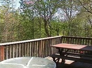 550 Hogback Mountain Rd, Tryon, NC 28782