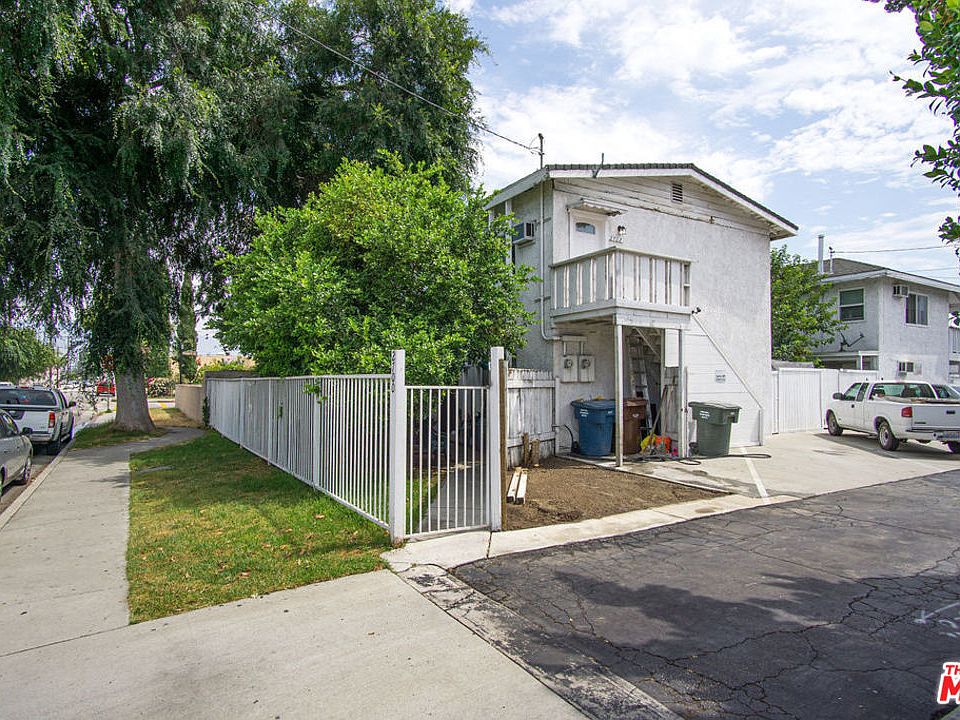 1st image of 2702 Potrero Ave