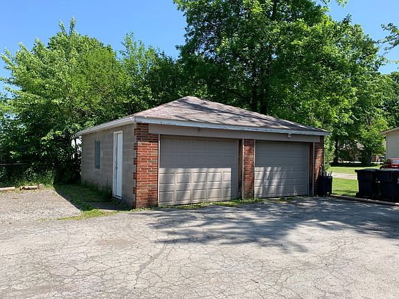 3rd image of 248 Meadowbrook Ave #248