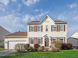 2761 Stockberry Ln, West Chicago, IL